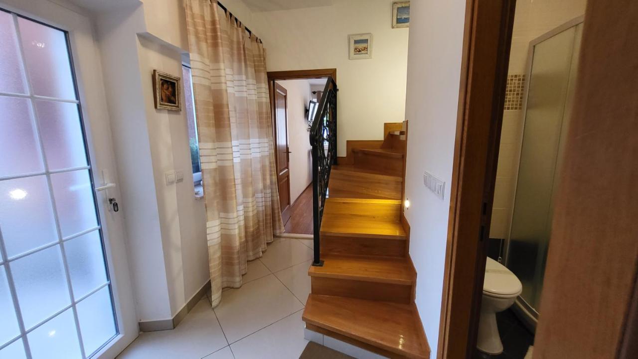 Stone House Apartments Didini Dvori Лумбарда Екстериор снимка