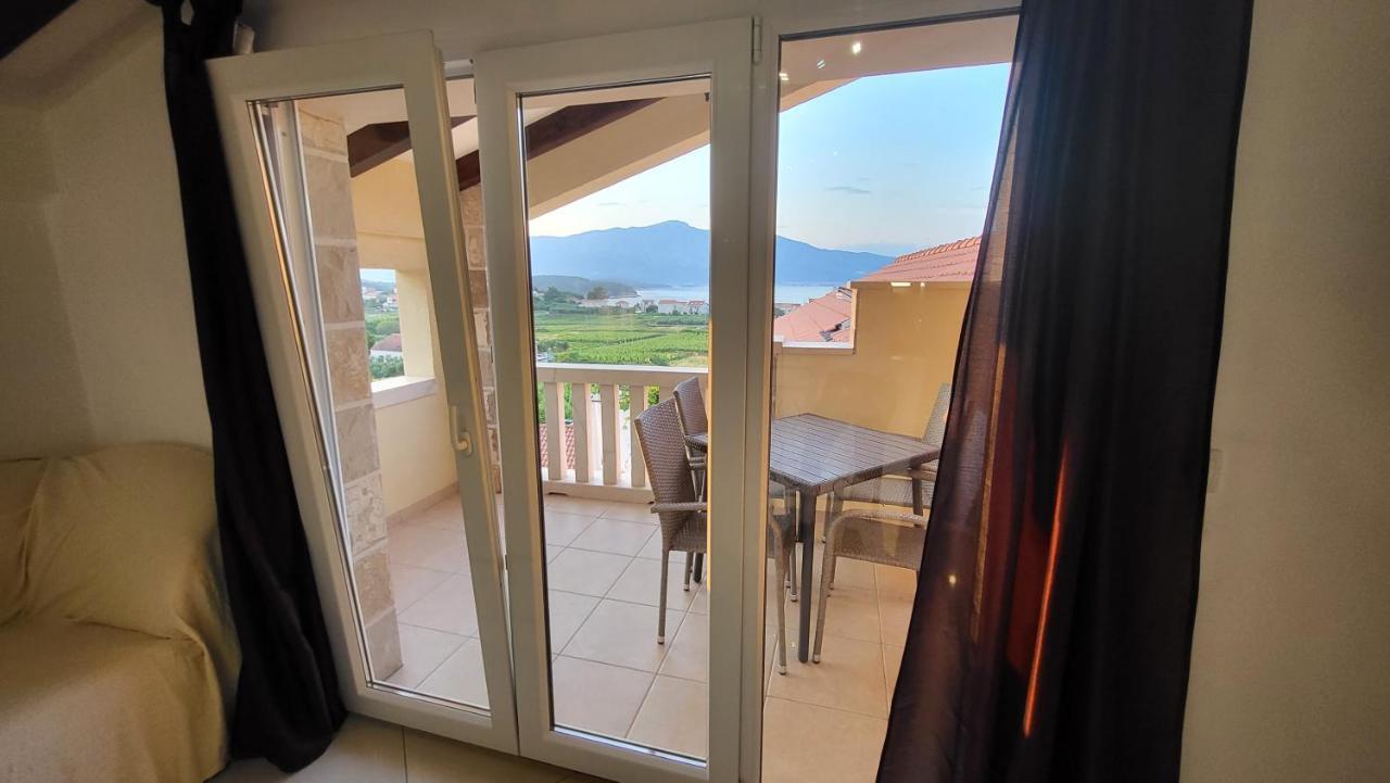 Stone House Apartments Didini Dvori Лумбарда Екстериор снимка
