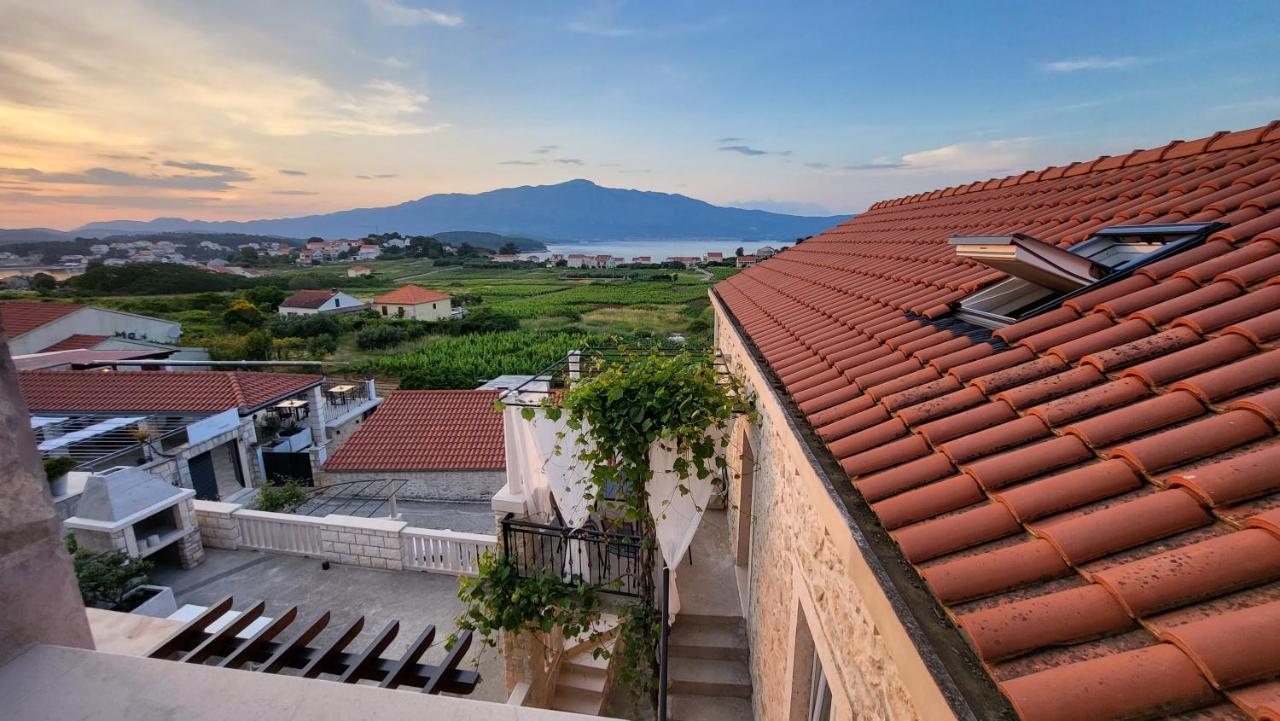 Stone House Apartments Didini Dvori Лумбарда Екстериор снимка