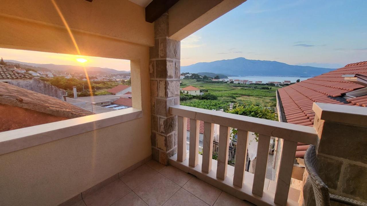 Stone House Apartments Didini Dvori Лумбарда Екстериор снимка